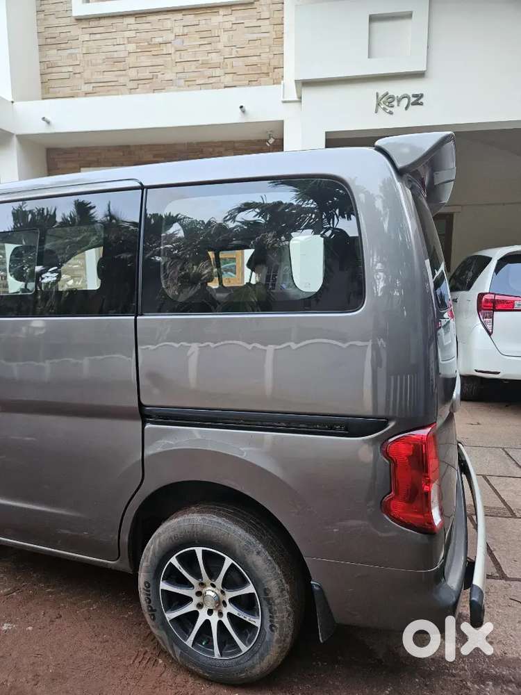 Ashok Leyland Stile/(nissan Evalia Rebadge )