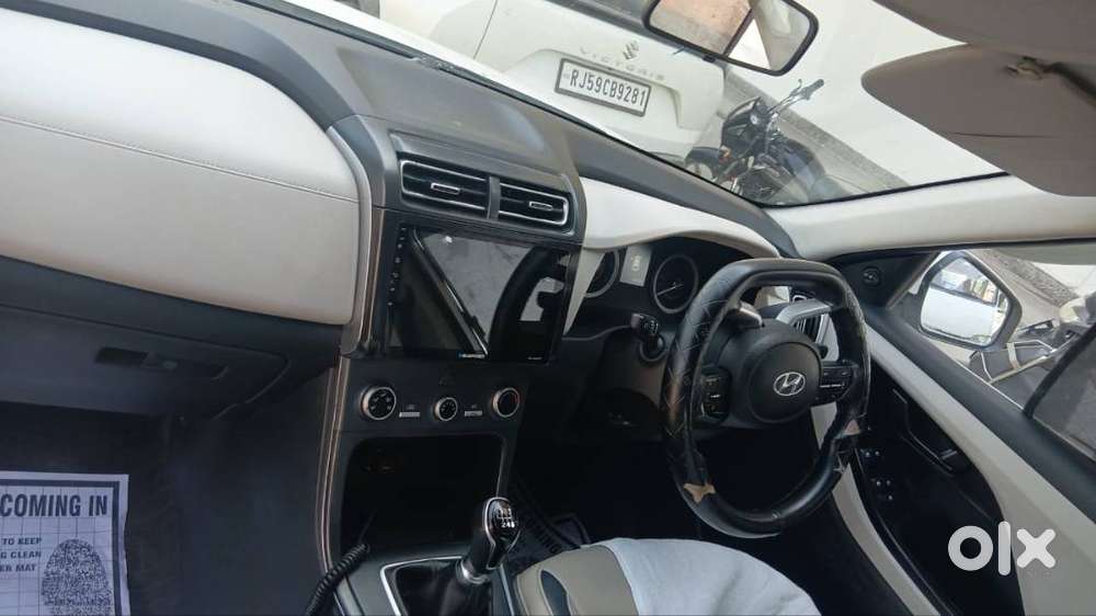 This Is Car Bank Manger