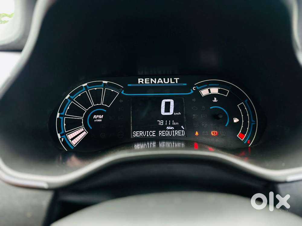 Renault Triber Rxz, 2019, Petrol