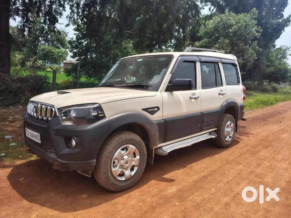 Mahindra Scorpio 2017 12 Month Diesel 92500 Km Driven