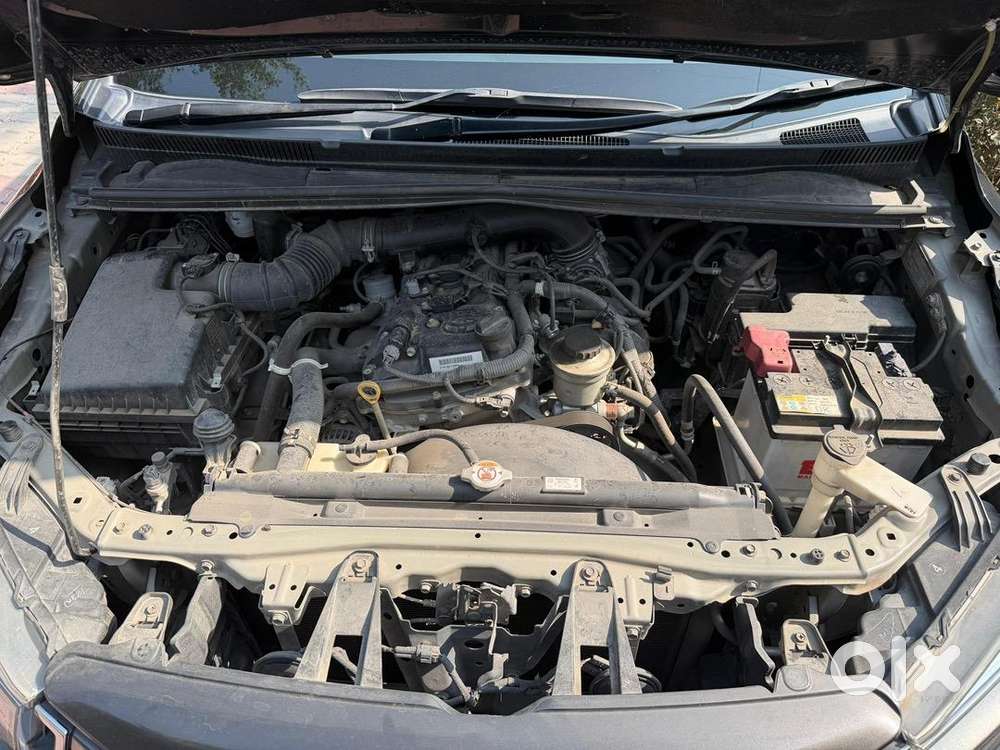 Toyota Innova Crysta 2022 Petrol 26000 Km Driven