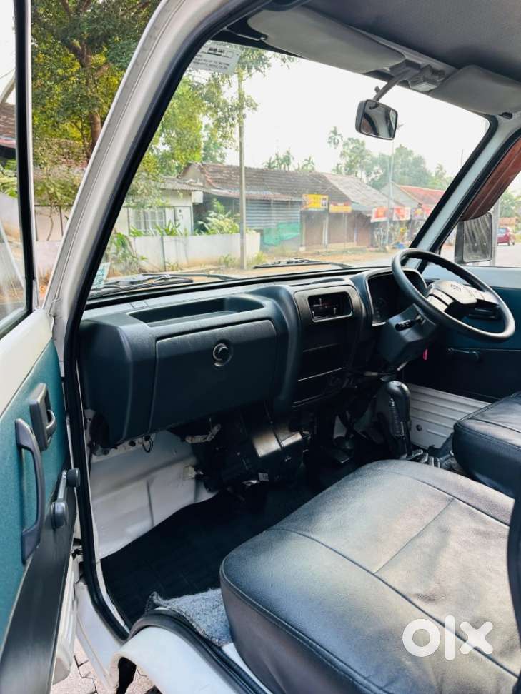 Maruti Suzuki Omni 5 Seater Std, 2016, Petrol