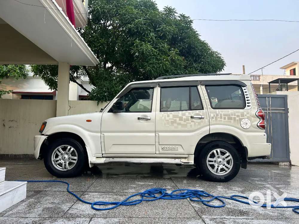Mahindra Scorpio 2013 Diesel Manual