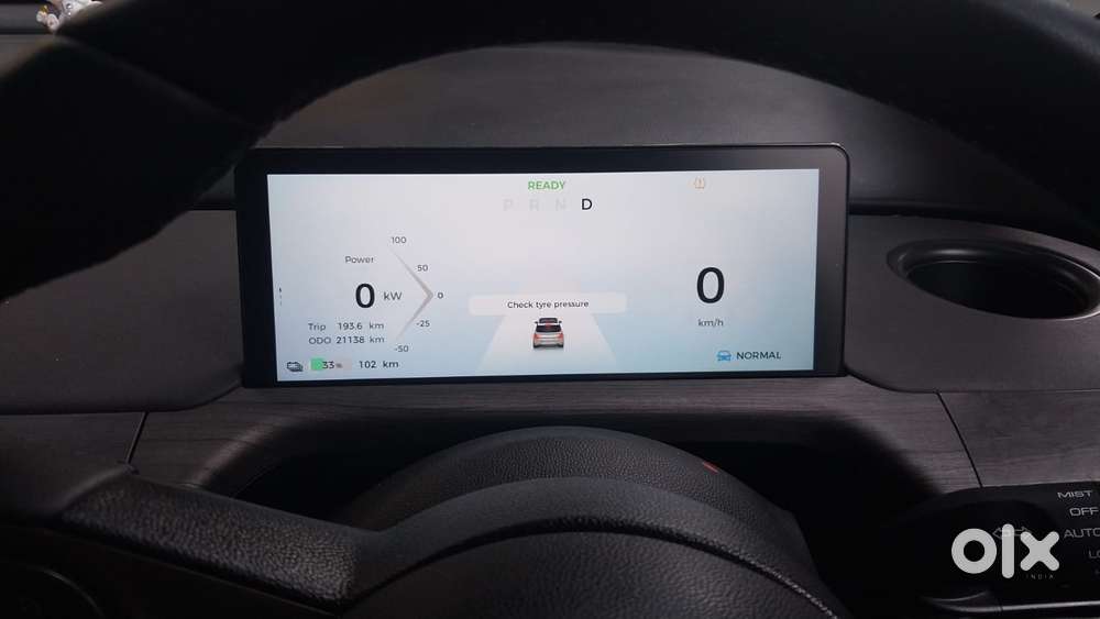 Mg Windsor Ev Essence, 2025, Electric