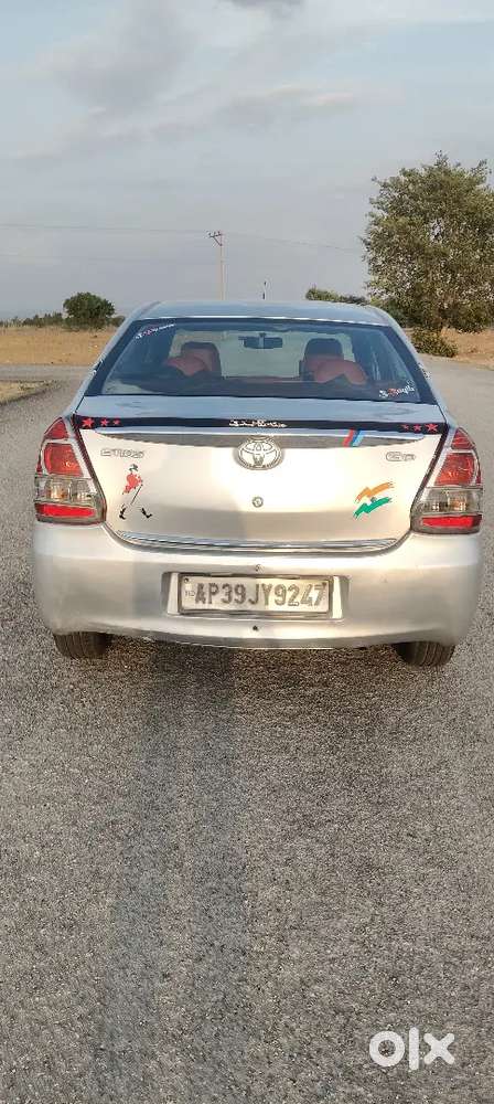 Toyota Etios 2014 4 New Apollo Tyres