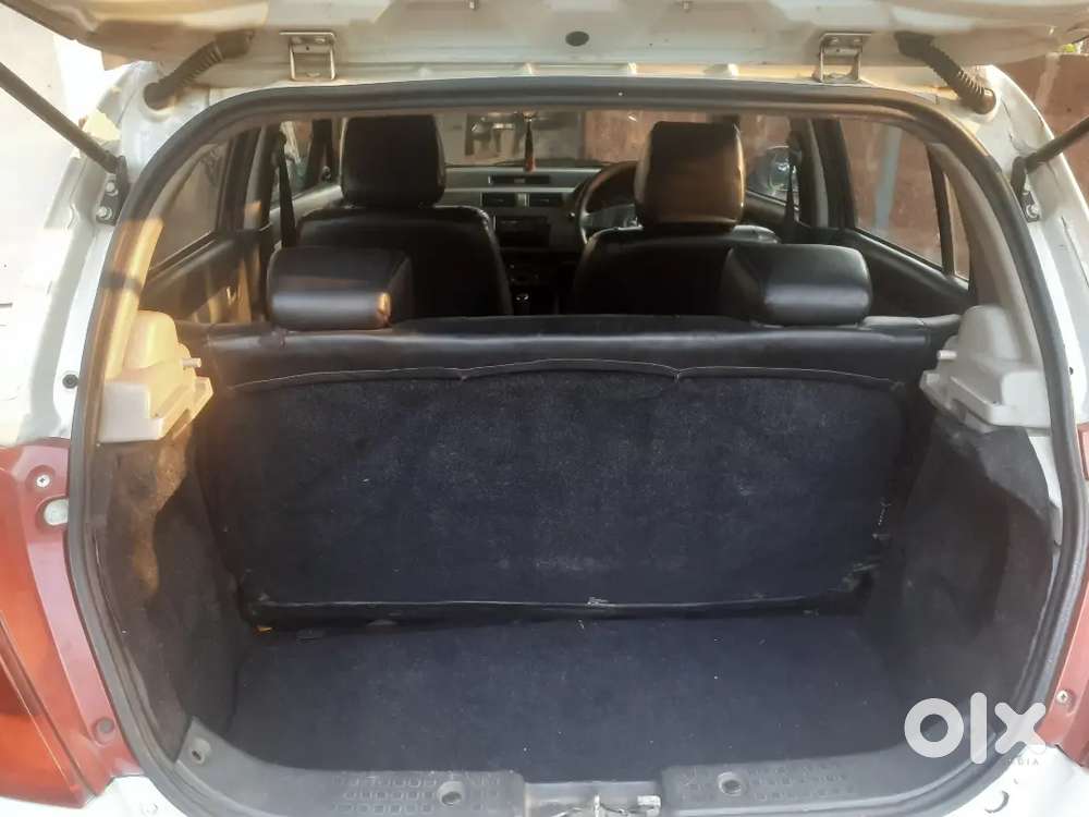 Maruti Suzuki Swift 2011 Diesel Good Condition New Paper    2031