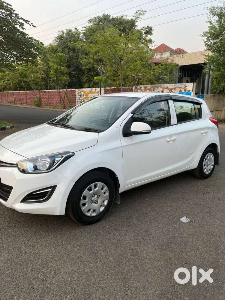 Hyundai I20 Magna Plus, 2012, Petrol