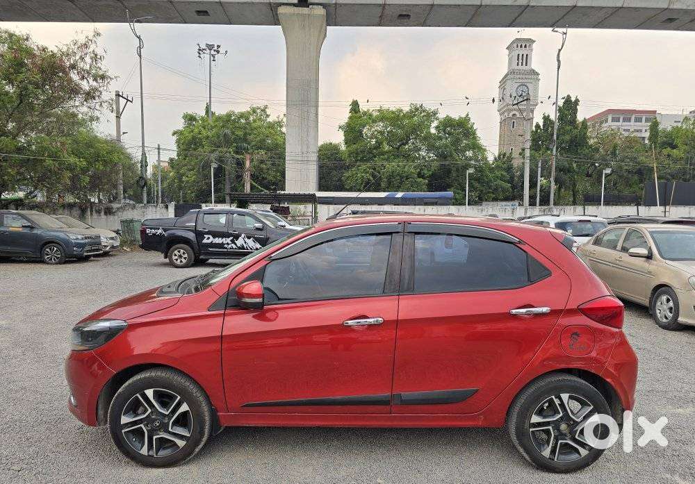 Tata Tiago 1.05 Revotorq Xz Plus Dualtone, 2019, Petrol