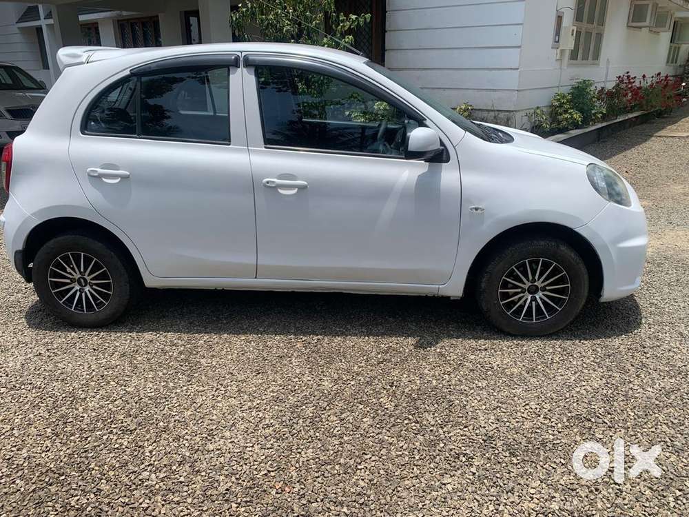 Nissan Micra Active 2017 Petrol Manual