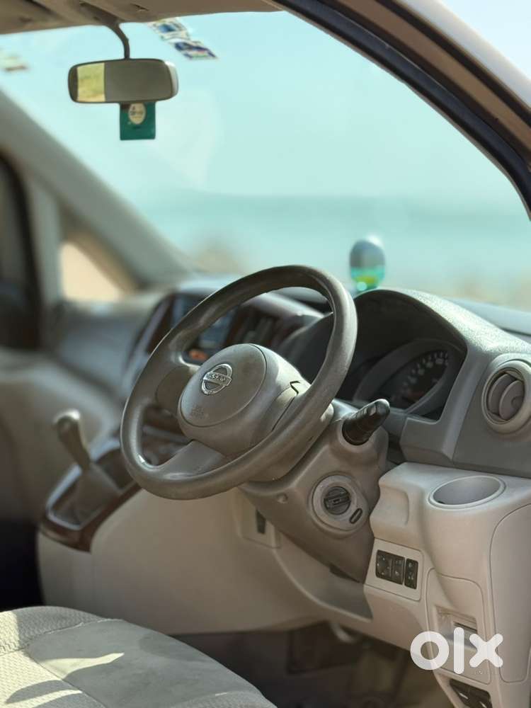 Nissan Evalia Diesel Manual 2016
