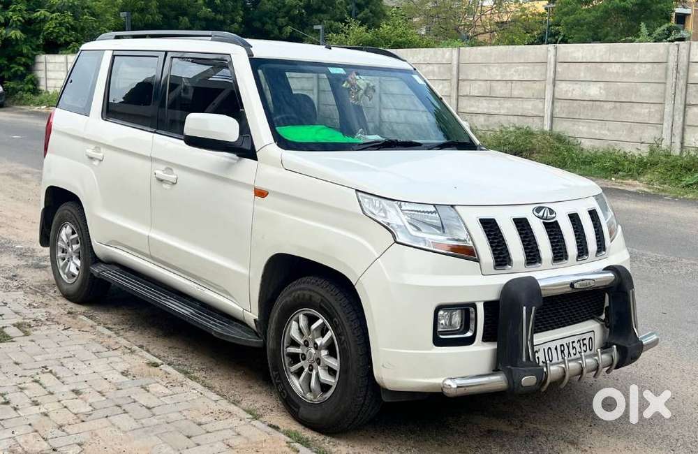 Mahindra Tuv 300