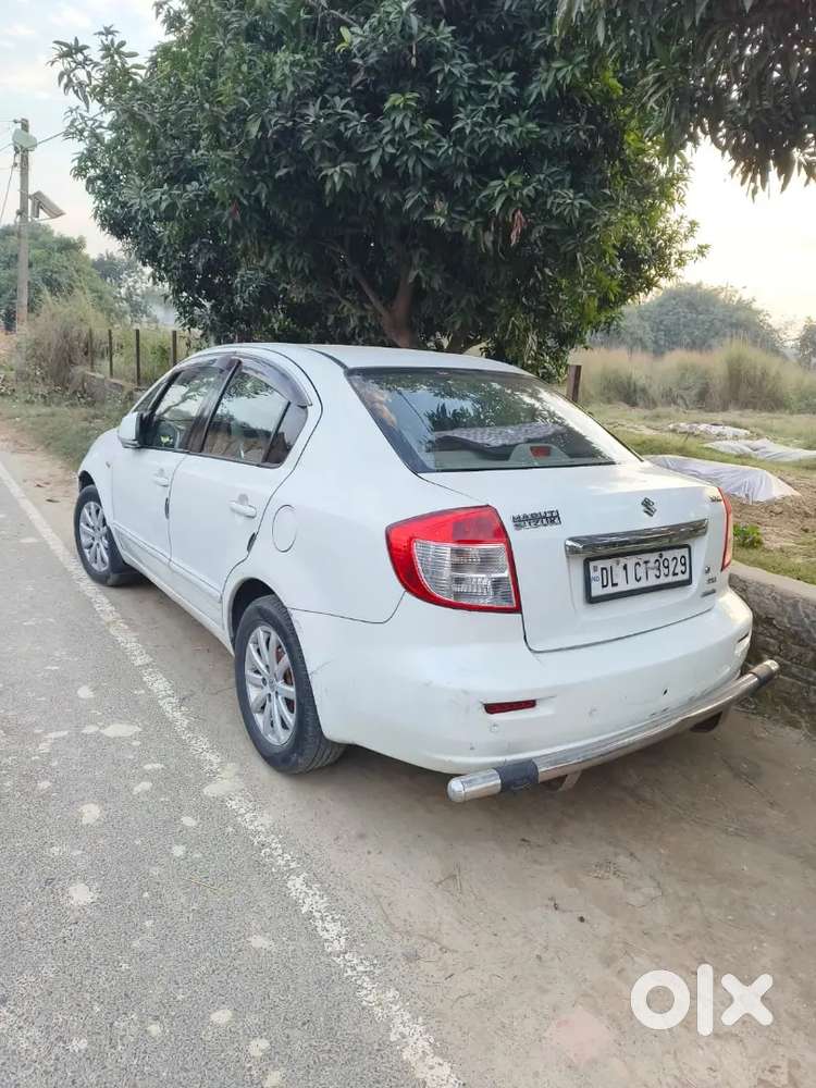 2012 मॉडल Sx4 Zxi Top Variant बिक्री के लिए।