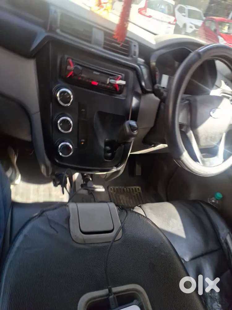 Mahindra Kuv 100 2016 Diesel 68000 Km Driven
