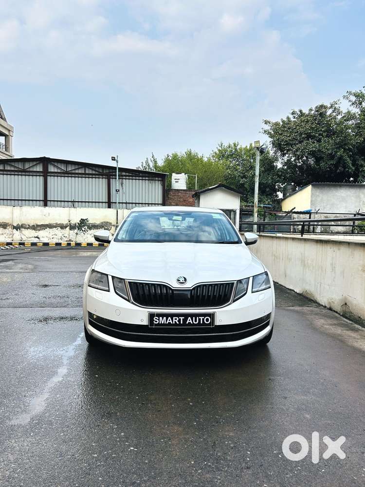 Skoda Octavia 1.8 Tsi Style At, 2018, Petrol