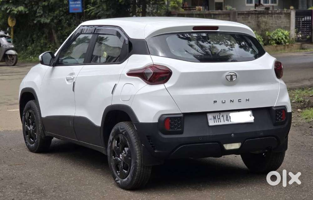 Tata Punch, 2022, Petrol