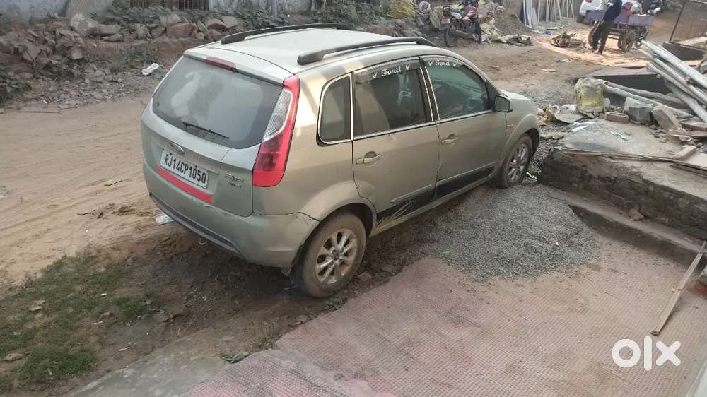 Ford Figo 2012 Diesel 90000 Km Driven