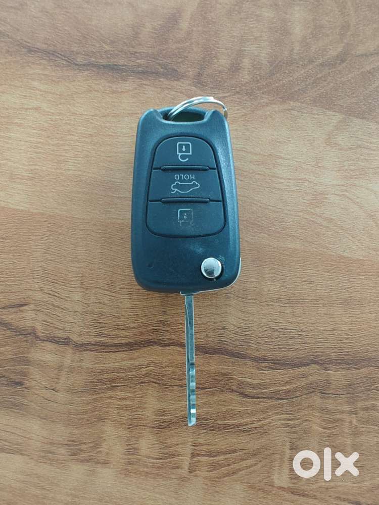 Hyundai I10 Sportz, 2014, Petrol