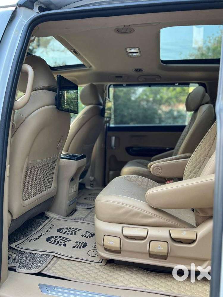 Kia Carnival Limousine Plus 7 Str, 2023, Diesel