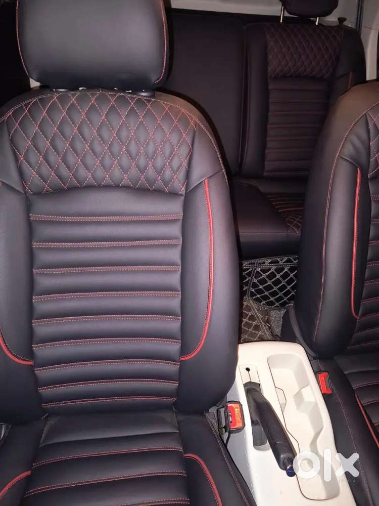 Mahindra Xuv300 1.2 W6 Petrol 2023