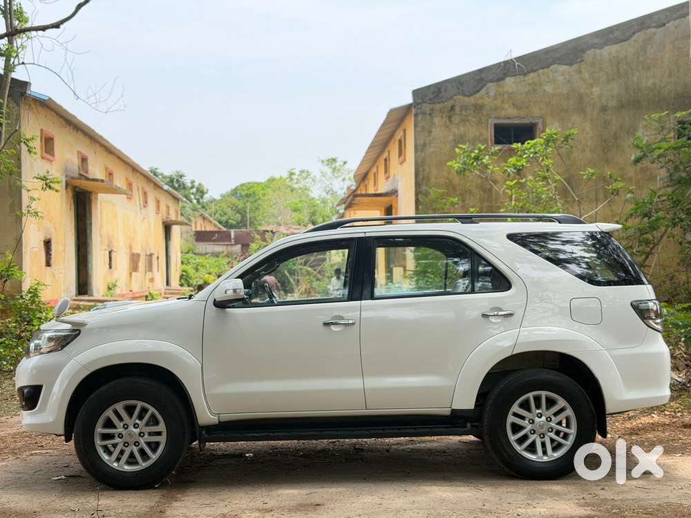 Toyota Fortuner 3.0 4x2 Mt, 2013, Diesel