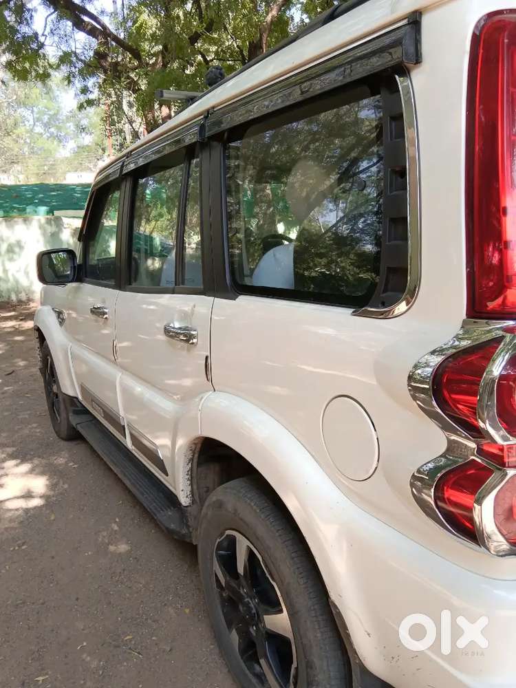 Mahindra Scorpio Classic 2023