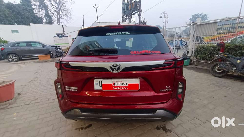 Toyota Urban Cruiser Hyryder 1.5 V Hybrid, 2025, Petrol