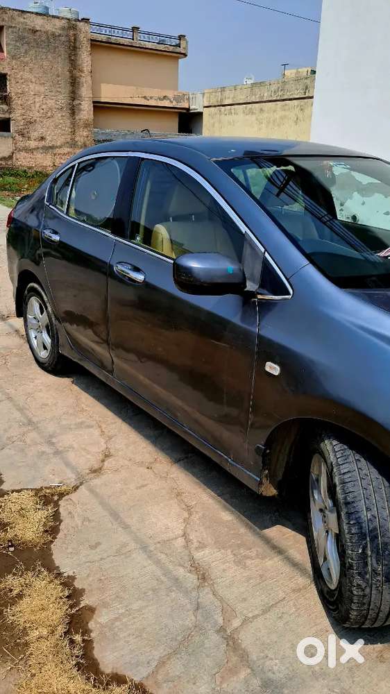 Honda City 1.5 V Petrol 2010