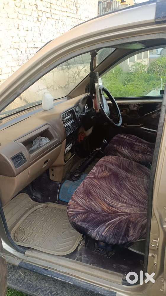 Chevrolet Tavera 2010 Diesel Well Maintained