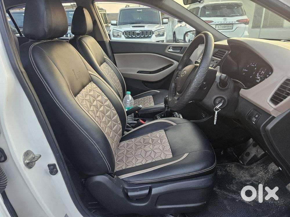 Hyundai I20 Magna 1.2 Mt, 2017, Petrol