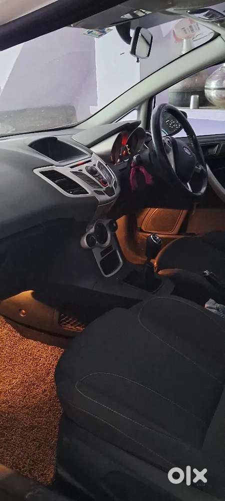 Ford Fiesta 2011 Petrol 86000 Km Driven