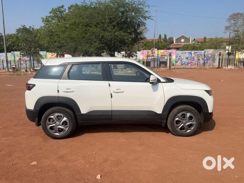 Maruti Brezza Lxi 2024