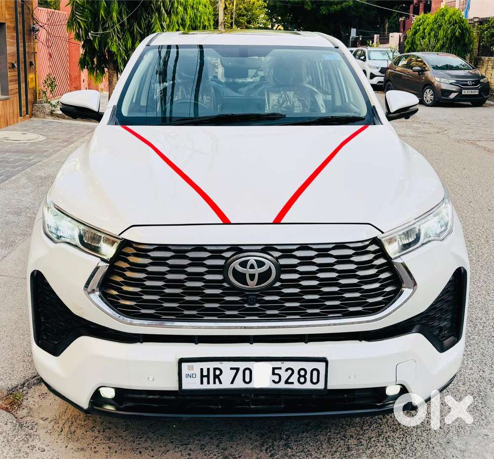 Toyota Innova Hycross 2.0 Vx (o) Hybrid 7 Str, 2025, Cng & Hybrids