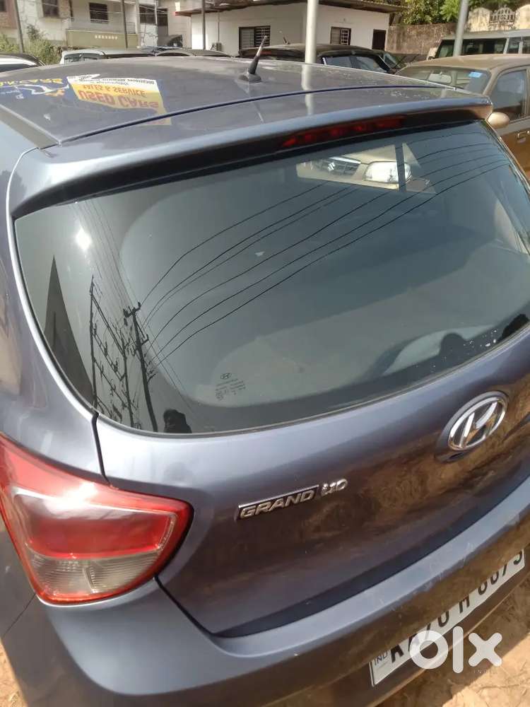 Hyundai Grand I10 2016 Diesel 64000 Km Driven