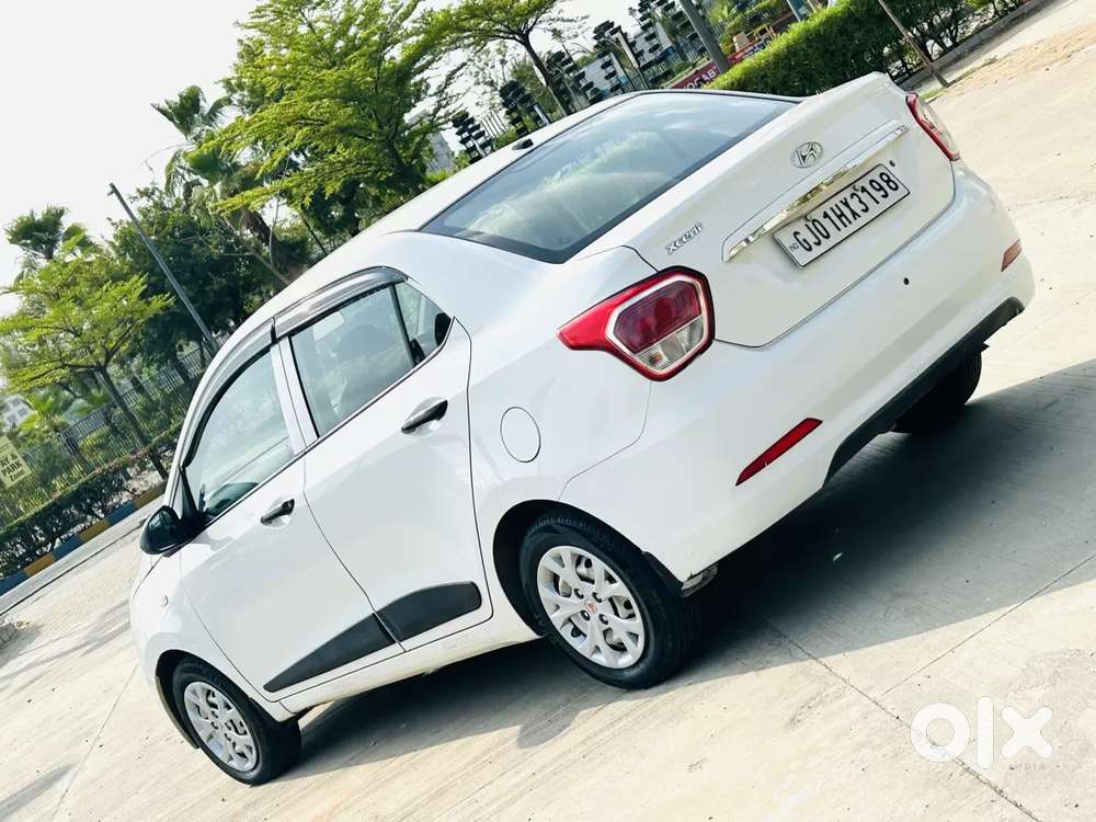 Hyundai Xcent 1.1 Crdi Base Abs, 2016, Diesel