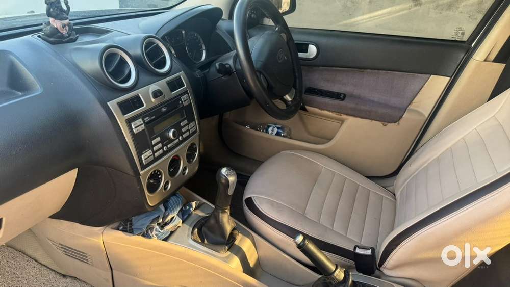 Ford Fiesta Petrol 100000 Km Driven
