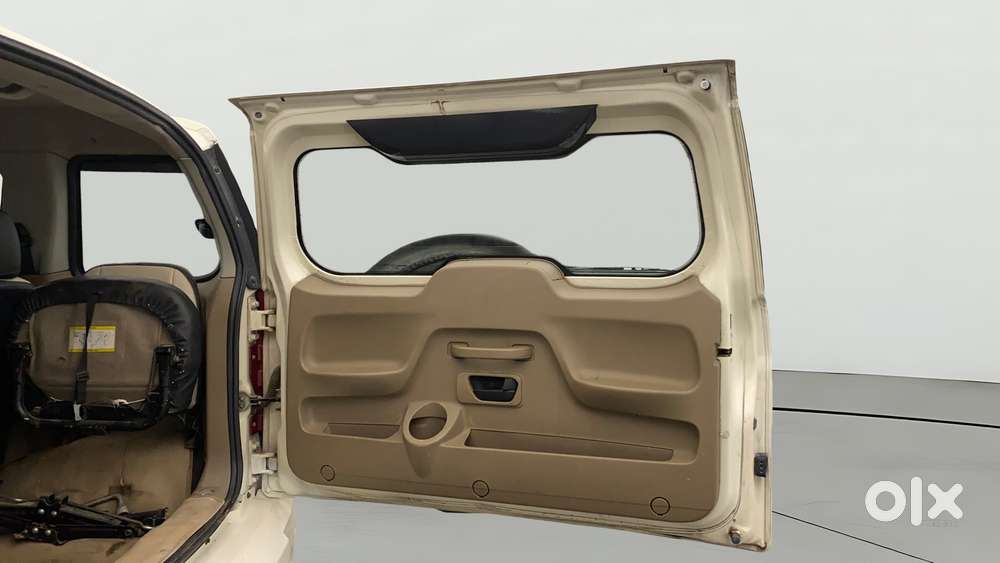 Mahindra Tuv 300 Mhawk100 T8, 2017, Diesel