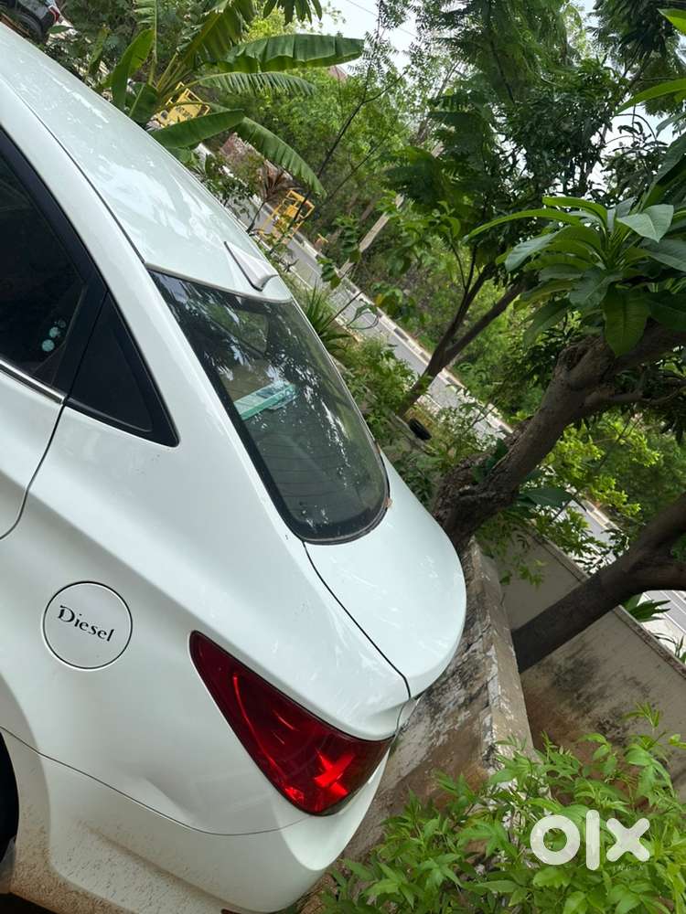 Hyundai Verna 2013 Diesel Manual