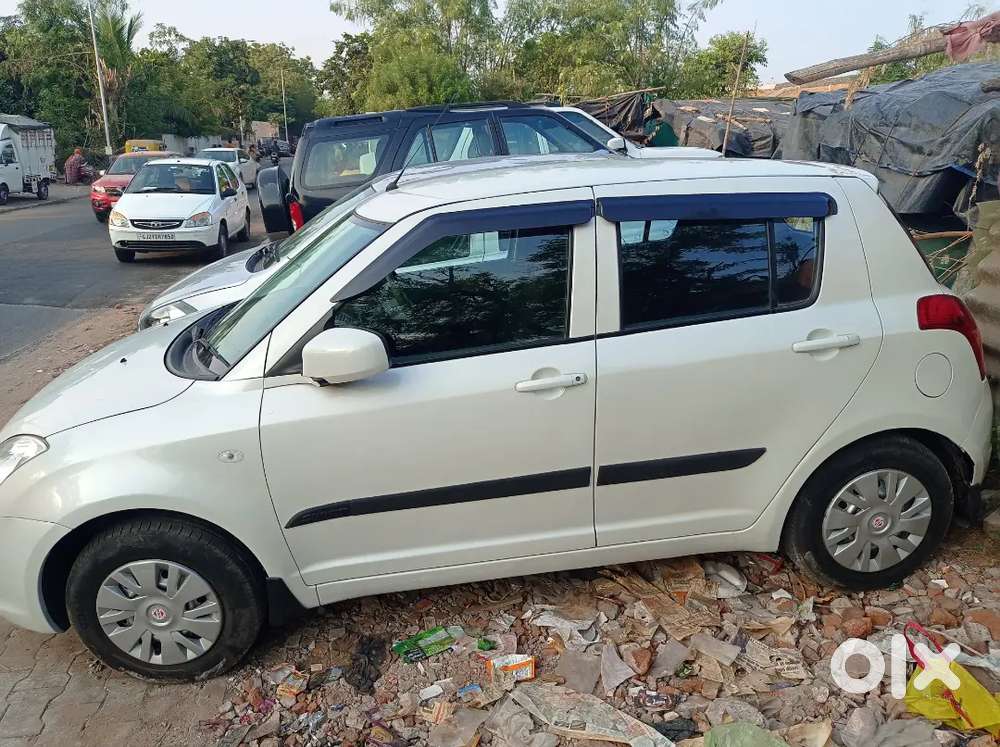 Maruti Suzuki Swift 2011