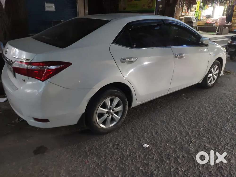 Toyota Corolla Altis 2015 G 1.8 With Cng