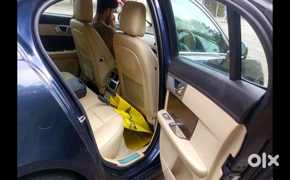 Jaguar Xf 2014 Diesel 50000 Km Driven