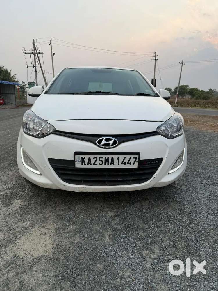 Hyundai I20 2013 Diesel 180000 Km Driven