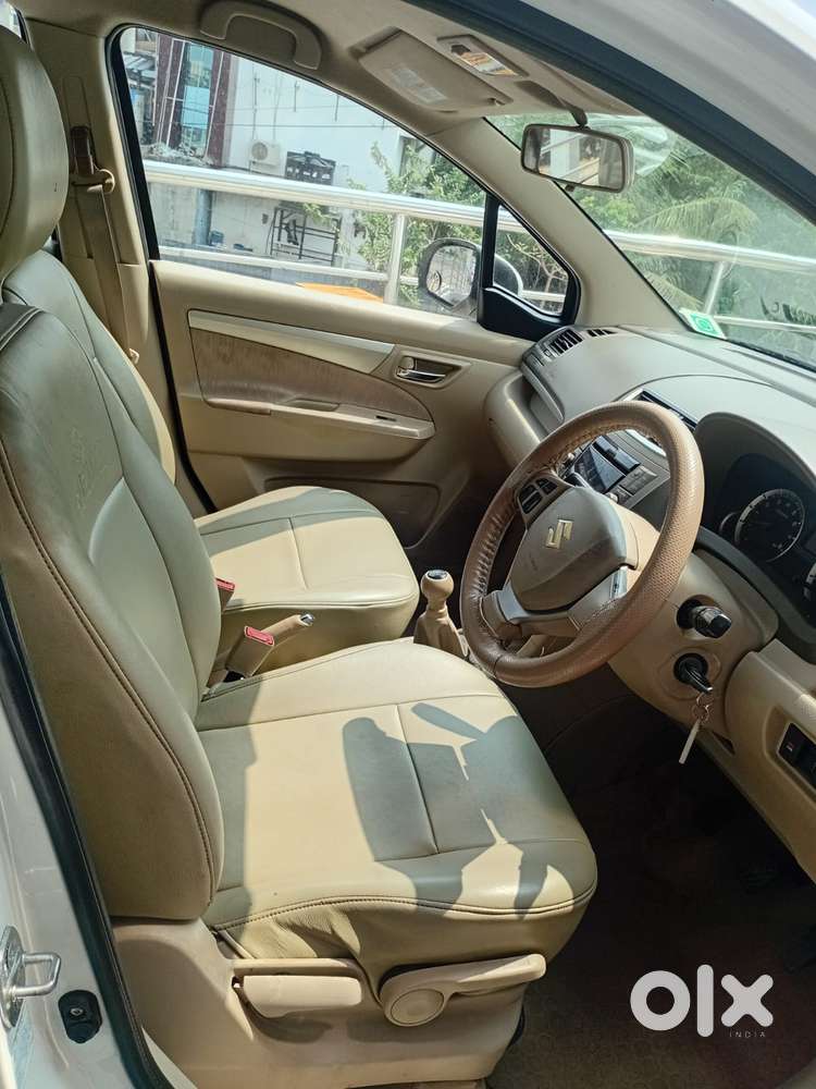 Maruti Suzuki Ertiga 2012-2015 Zxi, 2013, Petrol