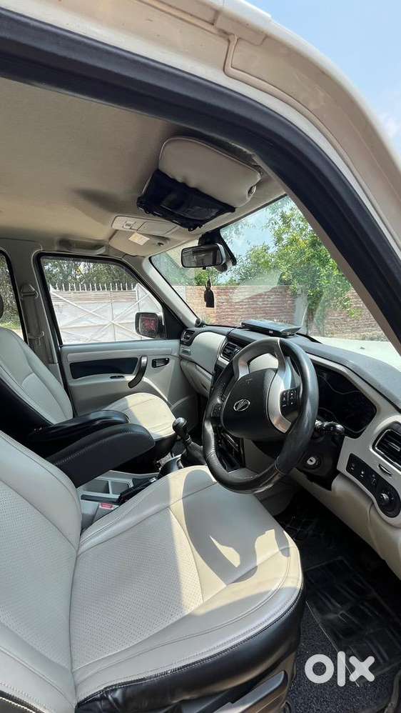Mahindra Scorpio 2021 Diesel 70000 Km Driven