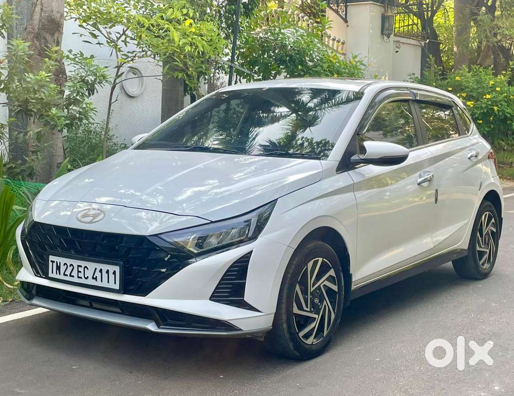 Hyundai I20 Asta (o) 1.2 Mt, 2024, Petrol
