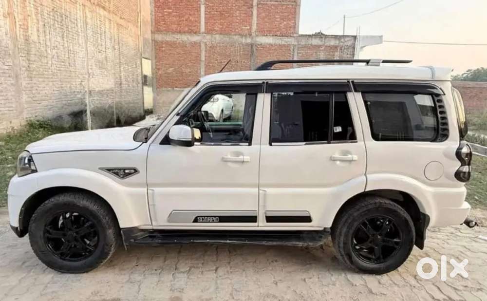 Mahindra Scorpio Diesel 2017