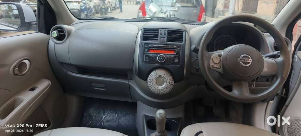 Nissan Sunny Xe, 2012