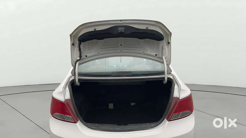 Hyundai Verna [2015-2017] Fluidic 4s 1.6 Vtvt S, 2015, Petrol