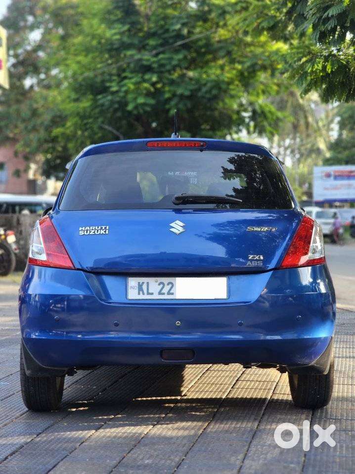 Maruti Suzuki Swift Zxi, 2013, Petrol