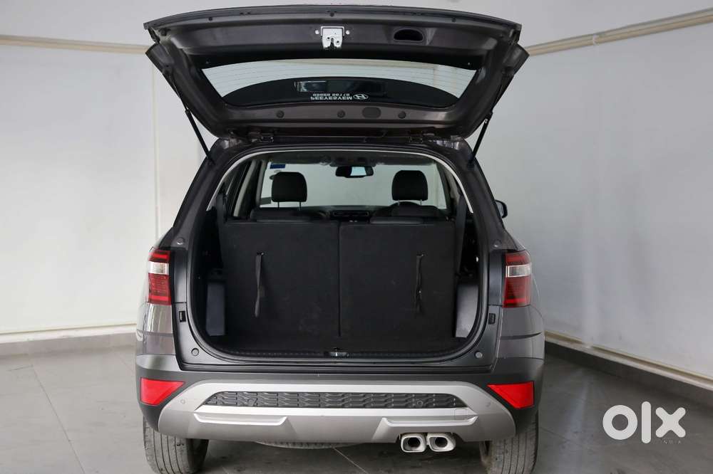 Hyundai Alcazar 2.0 Signature (o) Petrol At 6 Str, 2021, Petrol