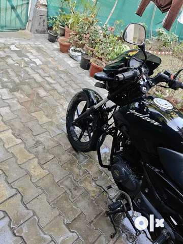 Bajaj Pulsar 150 All Black special edition Motorcycles 1796614206